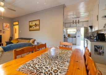 12 Kock Street, Mimosa Park, Gauteng, 4 Bedrooms Bedrooms, ,2 BathroomsBathrooms,House,For Sale,12 Kock Street,1440