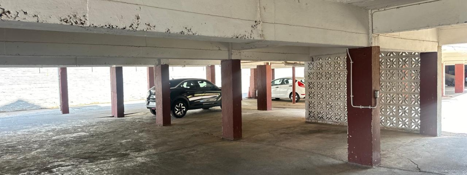 Shenandoa, Hull Street, Florida, Gauteng, 2 Bedrooms Bedrooms, ,1.5 BathroomsBathrooms,Apartment,For Sale,Shenandoa, Hull Street ,1535