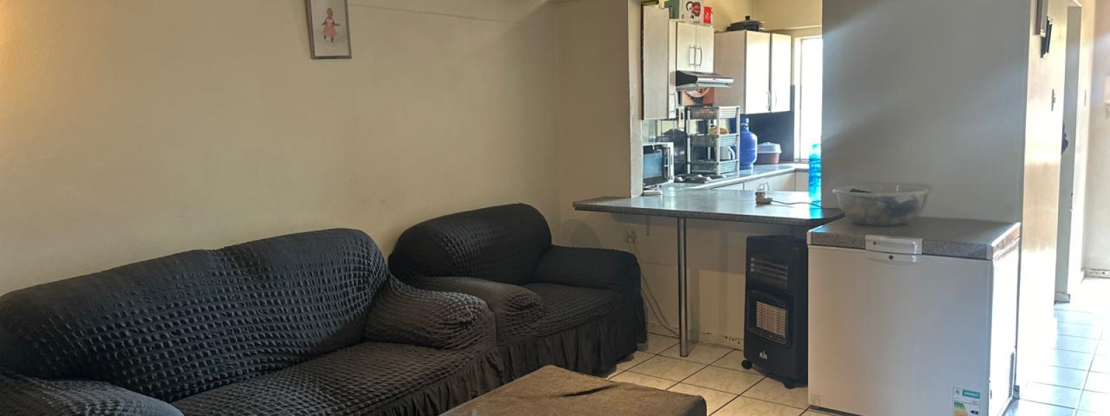 Shenandoa, Hull Street, Florida, Gauteng, 2 Bedrooms Bedrooms, ,1.5 BathroomsBathrooms,Apartment,For Sale,Shenandoa, Hull Street ,1535