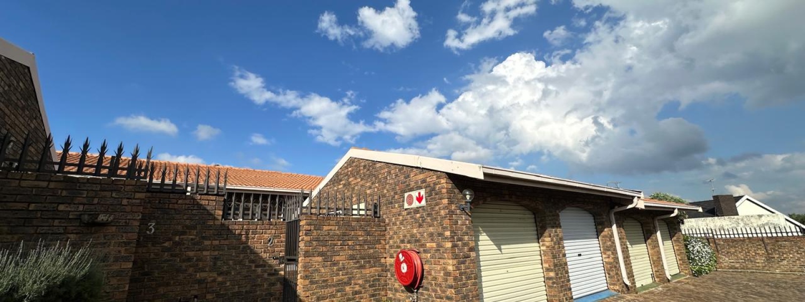 Noordhoek, South Crest, Gauteng, 3 Bedrooms Bedrooms, ,1 BathroomBathrooms,Cluster,For Sale,Noordhoek ,1565