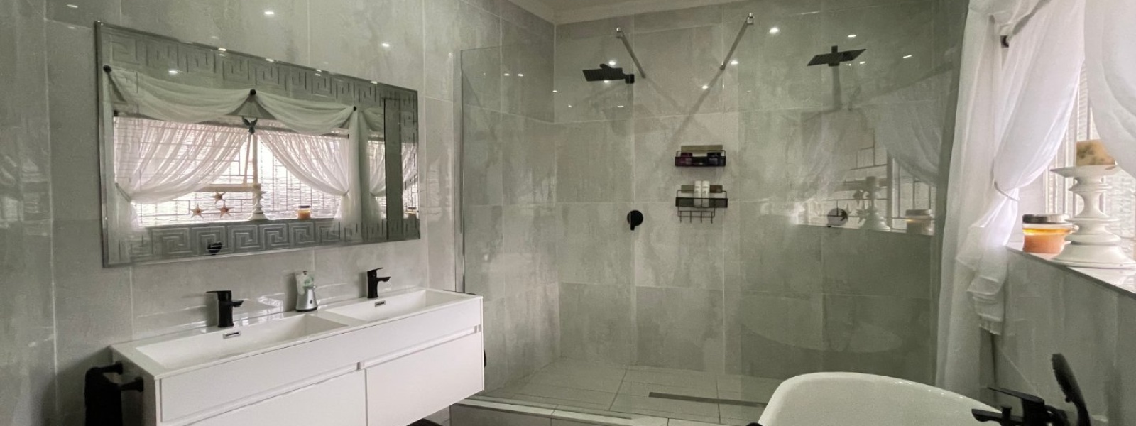 Hobson Street, Albemarle Ext 2, Gauteng, 3 Bedrooms Bedrooms, 0 ,3.5 BathroomsBathrooms,House,For Sale,Hobson Street,0,1589