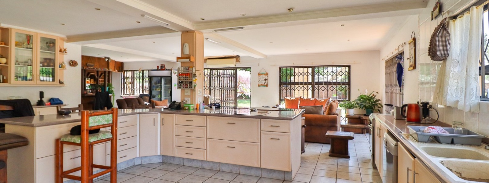 Dinsdale Street, Henley-On-Klip, Gauteng, 4 Bedrooms Bedrooms, 0 ,3.5 BathroomsBathrooms,House,For Sale,Dinsdale Street ,0,1601