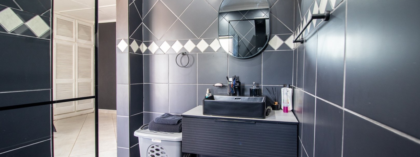 Dinsdale Street, Henley-On-Klip, Gauteng, 4 Bedrooms Bedrooms, 0 ,3.5 BathroomsBathrooms,House,For Sale,Dinsdale Street ,0,1601