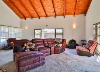 Dinsdale Street, Henley-On-Klip, Gauteng, 4 Bedrooms Bedrooms, 0 ,3.5 BathroomsBathrooms,House,For Sale,Dinsdale Street ,0,1601