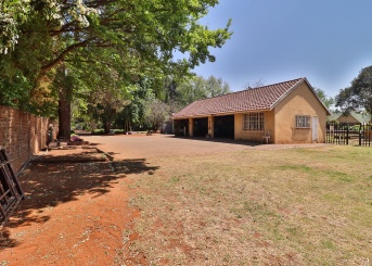 Dinsdale Street, Henley-On-Klip, Gauteng, 4 Bedrooms Bedrooms, 0 ,3.5 BathroomsBathrooms,House,For Sale,Dinsdale Street ,0,1601