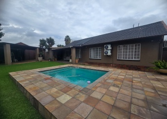 Fontein Street, Verwoerdpark, Gauteng, 3 Bedrooms Bedrooms, 0 ,2 BathroomsBathrooms,House,For Sale,Fontein Street ,0,1605