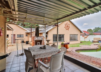Mahonie Avenue, General Albertspark, Gauteng, 4 Bedrooms Bedrooms, 0 ,2 BathroomsBathrooms,House,For Sale,Mahonie Avenue ,0,1606