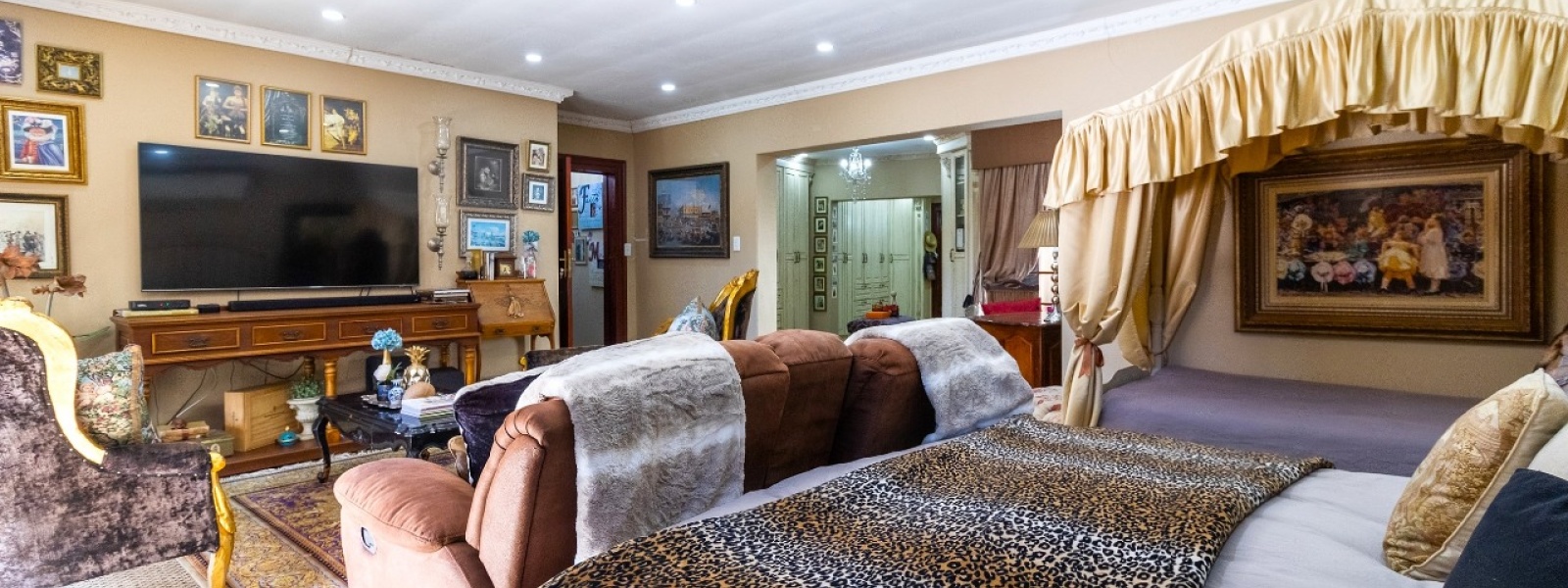 4 De Wet Street, Alberante Security Estate, Gauteng, 7 Bedrooms Bedrooms, 0 ,7 BathroomsBathrooms,House,For Sale,4 De Wet Street ,0,1608