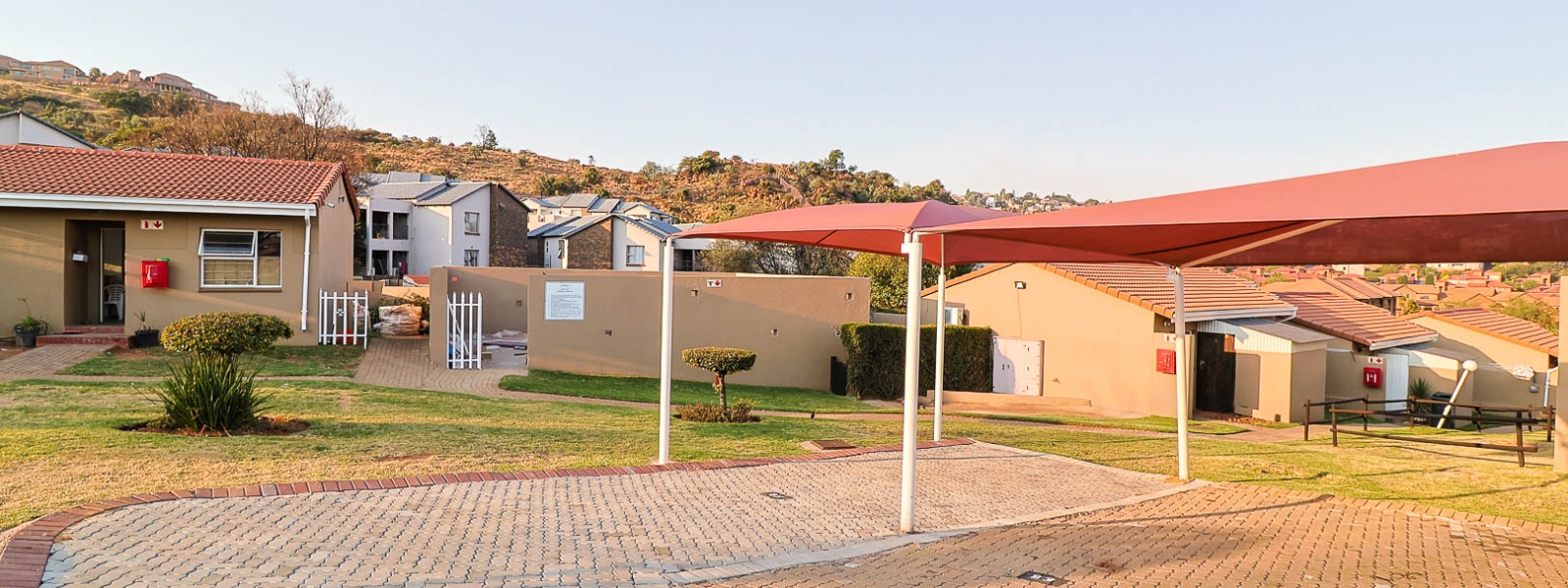 Sunset Vale, Winchester Hills, Gauteng, 3 Bedrooms Bedrooms, 0 ,2 BathroomsBathrooms,Apartment,For Sale,Sunset Vale ,0,1610