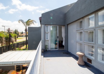 Cricklwood, Mulbarton, Gauteng, 1 Bedroom Bedrooms, 0 ,1 BathroomBathrooms,Apartment,For Sale,Cricklwood ,0,1612