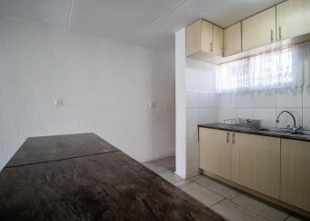 Cricklwood, Mulbarton, Gauteng, 1 Bedroom Bedrooms, 0 ,1 BathroomBathrooms,Apartment,For Sale,Cricklwood ,0,1612