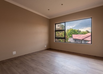 Kristal Crescent, Randhart, Gauteng, 3 Bedrooms Bedrooms, 0 ,2.5 BathroomsBathrooms,House,For Sale,Kristal Crescent ,0,1615