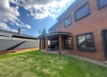 Kristal Crescent, Randhart, Gauteng, 3 Bedrooms Bedrooms, 0 ,2.5 BathroomsBathrooms,House,For Sale,Kristal Crescent ,0,1615