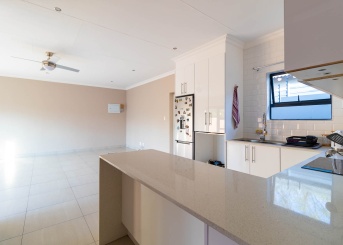 Kristal Crescent, Randhart, Gauteng, 3 Bedrooms Bedrooms, 0 ,2.5 BathroomsBathrooms,House,For Sale,Kristal Crescent ,0,1615