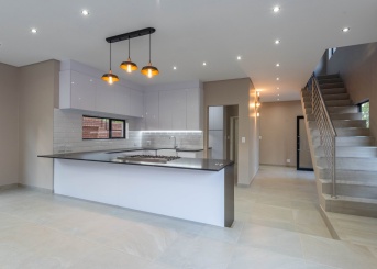 Kristal Crescent, Randhart, Gauteng, 3 Bedrooms Bedrooms, 0 ,2.5 BathroomsBathrooms,House,For Sale,Kristal Crescent ,0,1615