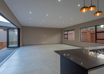 Kristal Crescent, Randhart, Gauteng, 3 Bedrooms Bedrooms, 0 ,2.5 BathroomsBathrooms,House,For Sale,Kristal Crescent ,0,1615