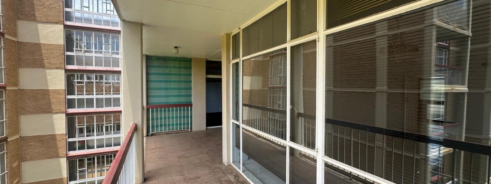 Princess Towers Parktown, Parktown, Gauteng, 0 , 0 ,0,Apartment,For Sale,Princess Towers Parktown,0,1617