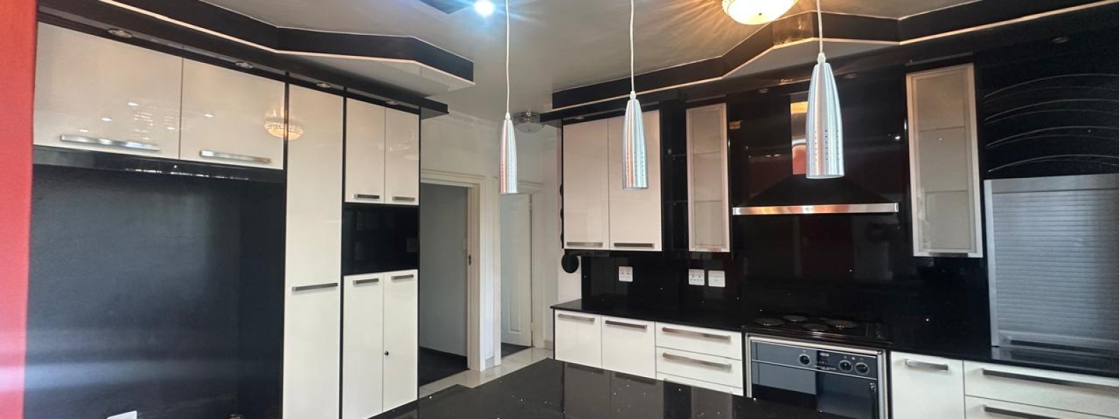 Princess Towers Parktown, Parktown, Gauteng, 0 , 0 ,0,Apartment,For Sale,Princess Towers Parktown,0,1617