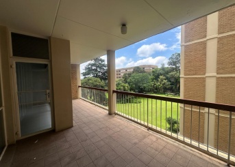 Princess Towers Parktown, Parktown, Gauteng, 0 , 0 ,0,Apartment,For Sale,Princess Towers Parktown,0,1617
