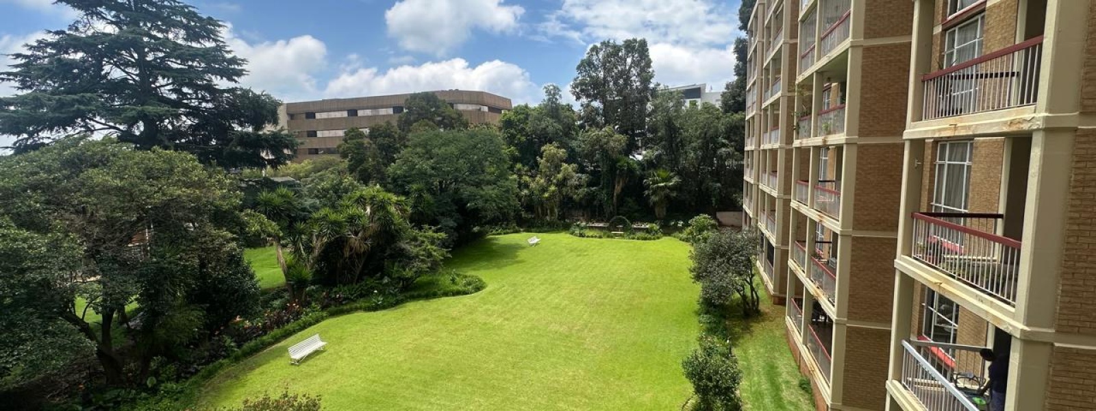 Princess Towers Parktown, Parktown, Gauteng, 0 , 0 ,0,Apartment,For Sale,Princess Towers Parktown,0,1617
