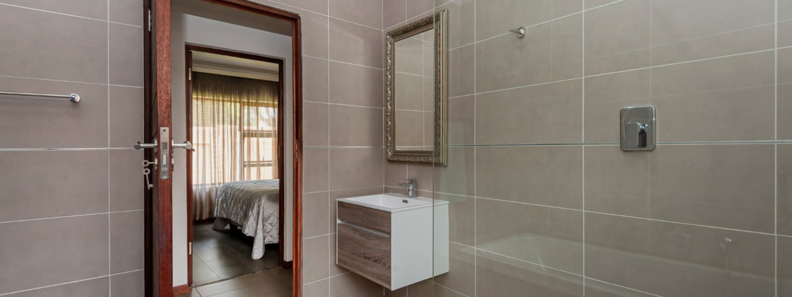 Camelford Street, New Redruth, Gauteng, 3 Bedrooms Bedrooms, 0 ,2 BathroomsBathrooms,Cluster,For Sale,Camelford Street ,0,1618