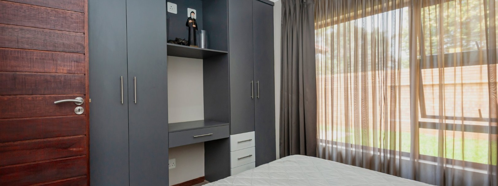 Camelford Street, New Redruth, Gauteng, 3 Bedrooms Bedrooms, 0 ,2 BathroomsBathrooms,Cluster,For Sale,Camelford Street ,0,1618