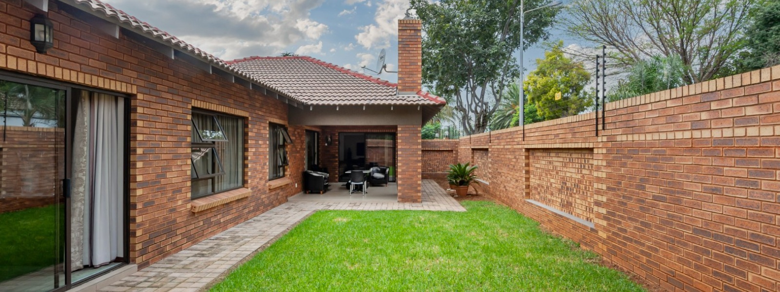 Camelford Street, New Redruth, Gauteng, 3 Bedrooms Bedrooms, 0 ,2 BathroomsBathrooms,Cluster,For Sale,Camelford Street ,0,1618