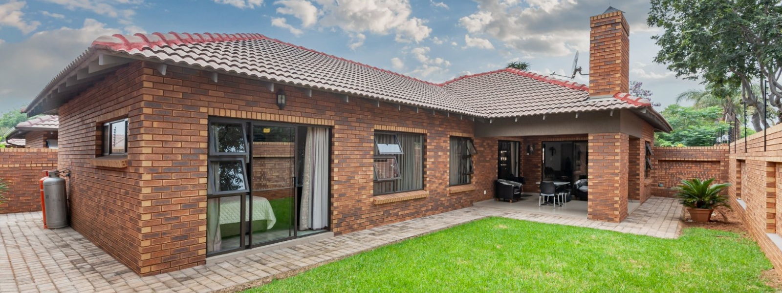 Camelford Street, New Redruth, Gauteng, 3 Bedrooms Bedrooms, 0 ,2 BathroomsBathrooms,Cluster,For Sale,Camelford Street ,0,1618