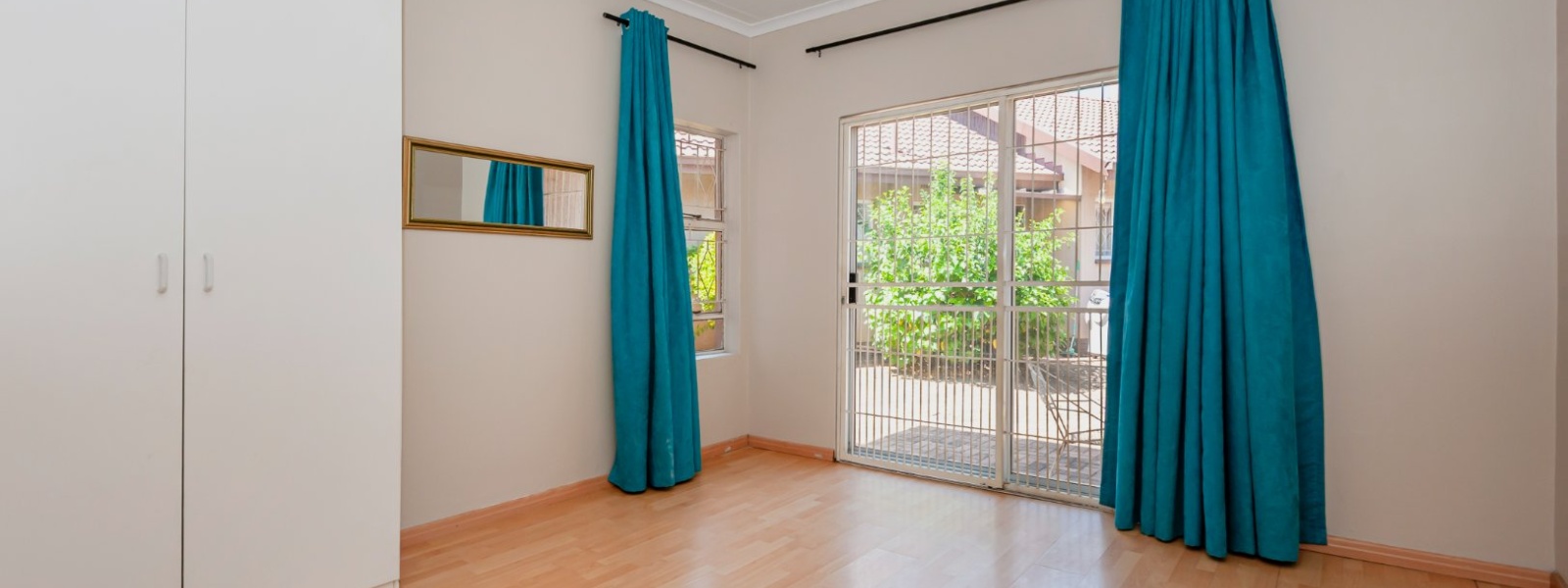 Leslie Crescent, Randhart, Gauteng, 4 Bedrooms Bedrooms, 0 ,2 BathroomsBathrooms,House,For Sale,Leslie Crescent ,0,1621