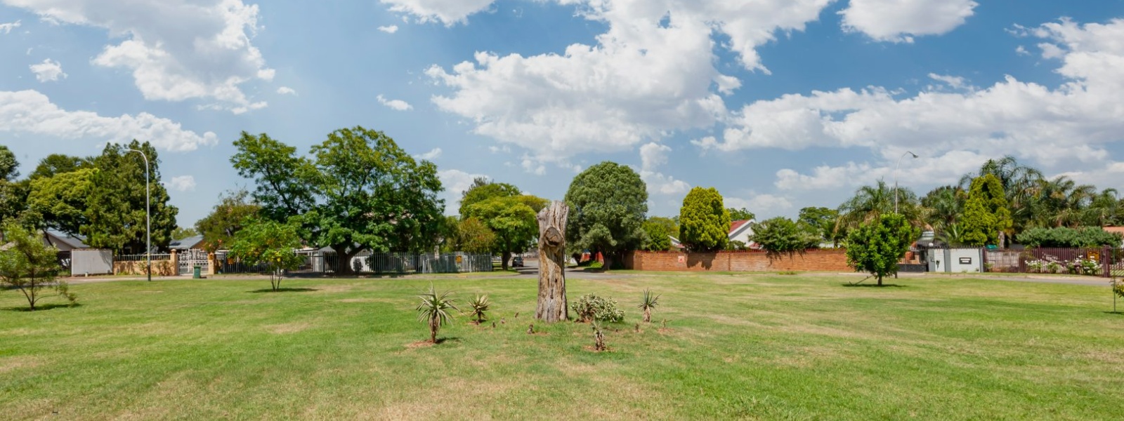 Leslie Crescent, Randhart, Gauteng, 4 Bedrooms Bedrooms, 0 ,2 BathroomsBathrooms,House,For Sale,Leslie Crescent ,0,1621