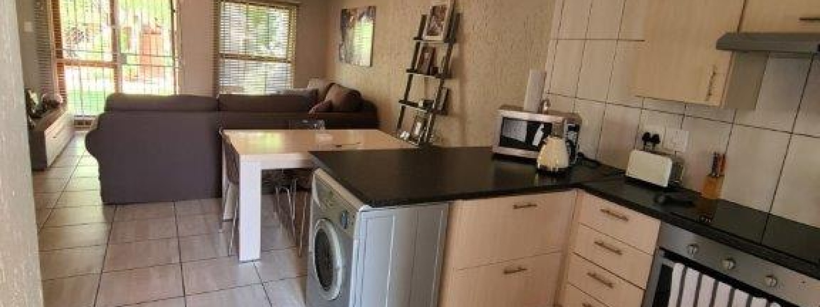 St Tropez, Findhorn Street, Nwewmarket Park, Gauteng, 2 Bedrooms Bedrooms, 0 ,1 BathroomBathrooms,Apartment,For Sale,St Tropez, Findhorn Street,0,1625