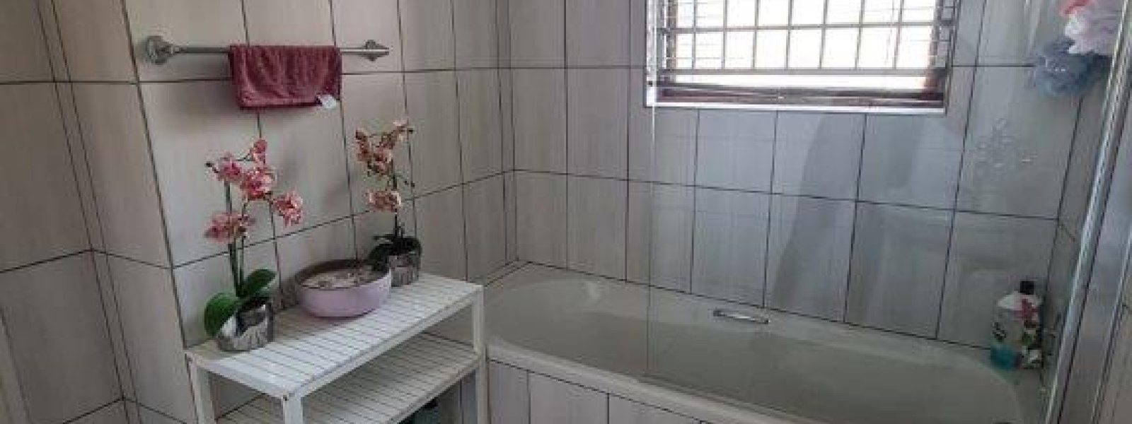 St Tropez, Findhorn Street, Nwewmarket Park, Gauteng, 2 Bedrooms Bedrooms, 0 ,1 BathroomBathrooms,Apartment,For Sale,St Tropez, Findhorn Street,0,1625