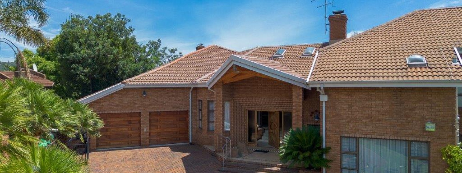 Rodene Avenue, Glenvista, Gauteng, 4 Bedrooms Bedrooms, 0 ,3 BathroomsBathrooms,House,For Sale,Rodene Avenue,0,1627
