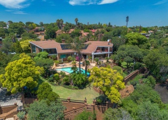 Rodene Avenue, Glenvista, Gauteng, 4 Bedrooms Bedrooms, 0 ,3 BathroomsBathrooms,House,For Sale,Rodene Avenue,0,1627