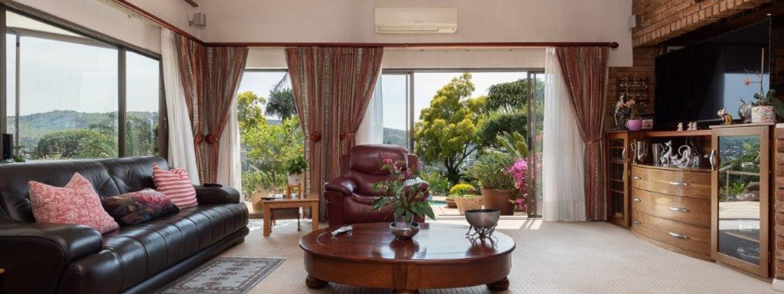 Rodene Avenue, Glenvista, Gauteng, 4 Bedrooms Bedrooms, 0 ,3 BathroomsBathrooms,House,For Sale,Rodene Avenue,0,1627
