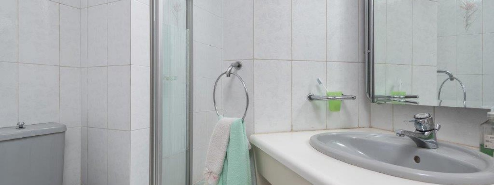 Rodene Avenue, Glenvista, Gauteng, 4 Bedrooms Bedrooms, 0 ,3 BathroomsBathrooms,House,For Sale,Rodene Avenue,0,1627