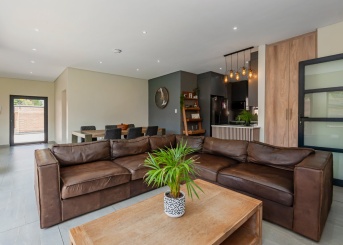 Felicia Street, Gauteng, 3 Bedrooms Bedrooms, 0 ,2 BathroomsBathrooms,Cluster,For Sale,Felicia Street ,0,1628