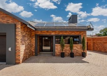 Felicia Street, Gauteng, 3 Bedrooms Bedrooms, 0 ,2 BathroomsBathrooms,Cluster,For Sale,Felicia Street ,0,1628