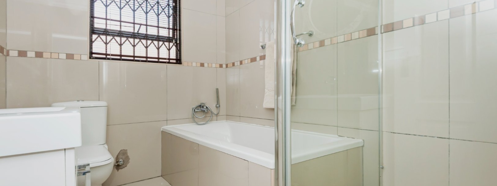 St Michael Street, New Redruth, Gauteng, 3 Bedrooms Bedrooms, 0 ,2 BathroomsBathrooms,Cluster,For Sale,St Michael Street,0,1630