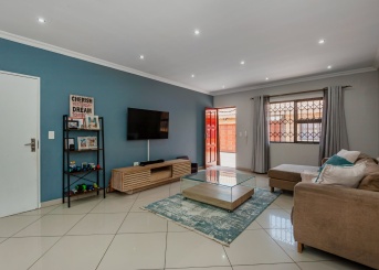 St Michael Street, New Redruth, Gauteng, 3 Bedrooms Bedrooms, 0 ,2 BathroomsBathrooms,Cluster,For Sale,St Michael Street,0,1630