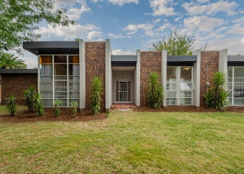 Langenhoven Street, Randhart, Gauteng, 3 Bedrooms Bedrooms, 0 ,2 BathroomsBathrooms,House,For Sale,Langenhoven Street,0,1632