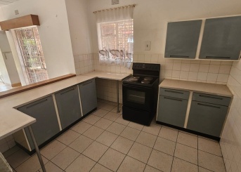 Atmore Street, Brackenhurst, Gauteng, 3 Bedrooms Bedrooms, 0 ,2 BathroomsBathrooms,Villa,For Sale,Atmore Street,0,1633