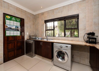 Franschoek Crescent, Meyersdal Ridge Security Estate, Gauteng, 4 Bedrooms Bedrooms, 0 ,3 BathroomsBathrooms,House,For Sale,Franschoek Crescent ,0,1635