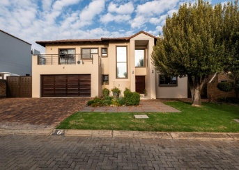 Franschoek Crescent, Meyersdal Ridge Security Estate, Gauteng, 4 Bedrooms Bedrooms, 0 ,3 BathroomsBathrooms,House,For Sale,Franschoek Crescent ,0,1635