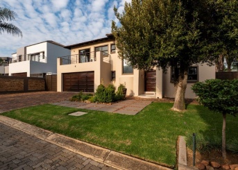 Franschoek Crescent, Meyersdal Ridge Security Estate, Gauteng, 4 Bedrooms Bedrooms, 0 ,3 BathroomsBathrooms,House,For Sale,Franschoek Crescent ,0,1635