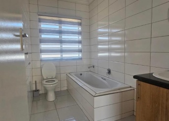 Eastcliff DJ Theron Crescent, Gauteng, 2 Bedrooms Bedrooms, 0 ,2 BathroomsBathrooms,Apartment,For Sale,Eastcliff DJ Theron Crescent,0,1638