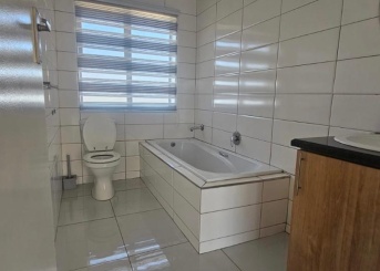 Eastcliff DJ Theron Crescent, Gauteng, 2 Bedrooms Bedrooms, 0 ,2 BathroomsBathrooms,Apartment,For Sale,Eastcliff DJ Theron Crescent,0,1638