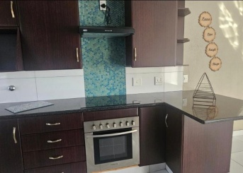 Eastcliff DJ Theron Crescent, Gauteng, 2 Bedrooms Bedrooms, 0 ,2 BathroomsBathrooms,Apartment,For Sale,Eastcliff DJ Theron Crescent,0,1638