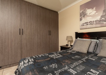Mont Serrat, Kingfisher Crescent, Meyersdal, Gauteng, 0 , 0 ,1 BathroomBathrooms,Apartment,For Sale,0,1639