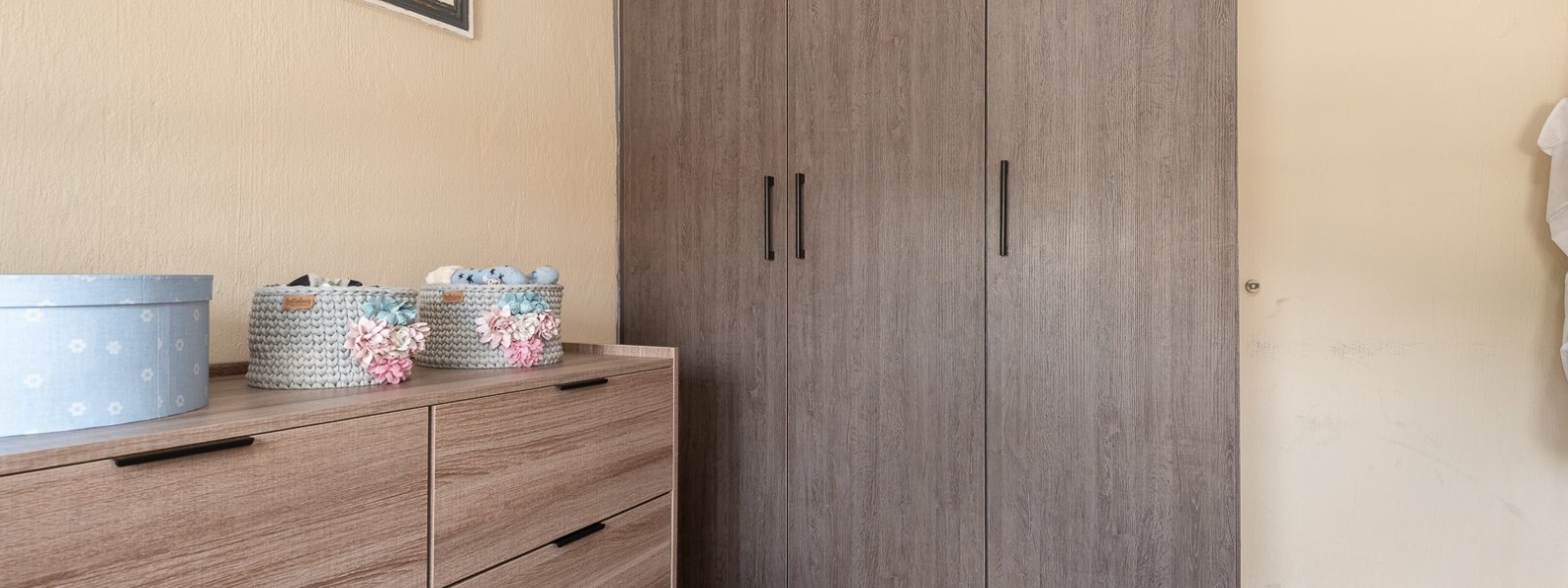 Mont Serrat, Kingfisher Crescent, Meyersdal, Gauteng, 0 , 0 ,1 BathroomBathrooms,Apartment,For Sale,0,1639